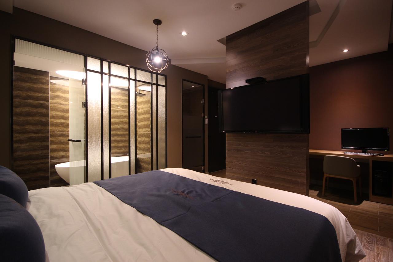 The Club Hotel Seomyeon Busan Buitenkant foto